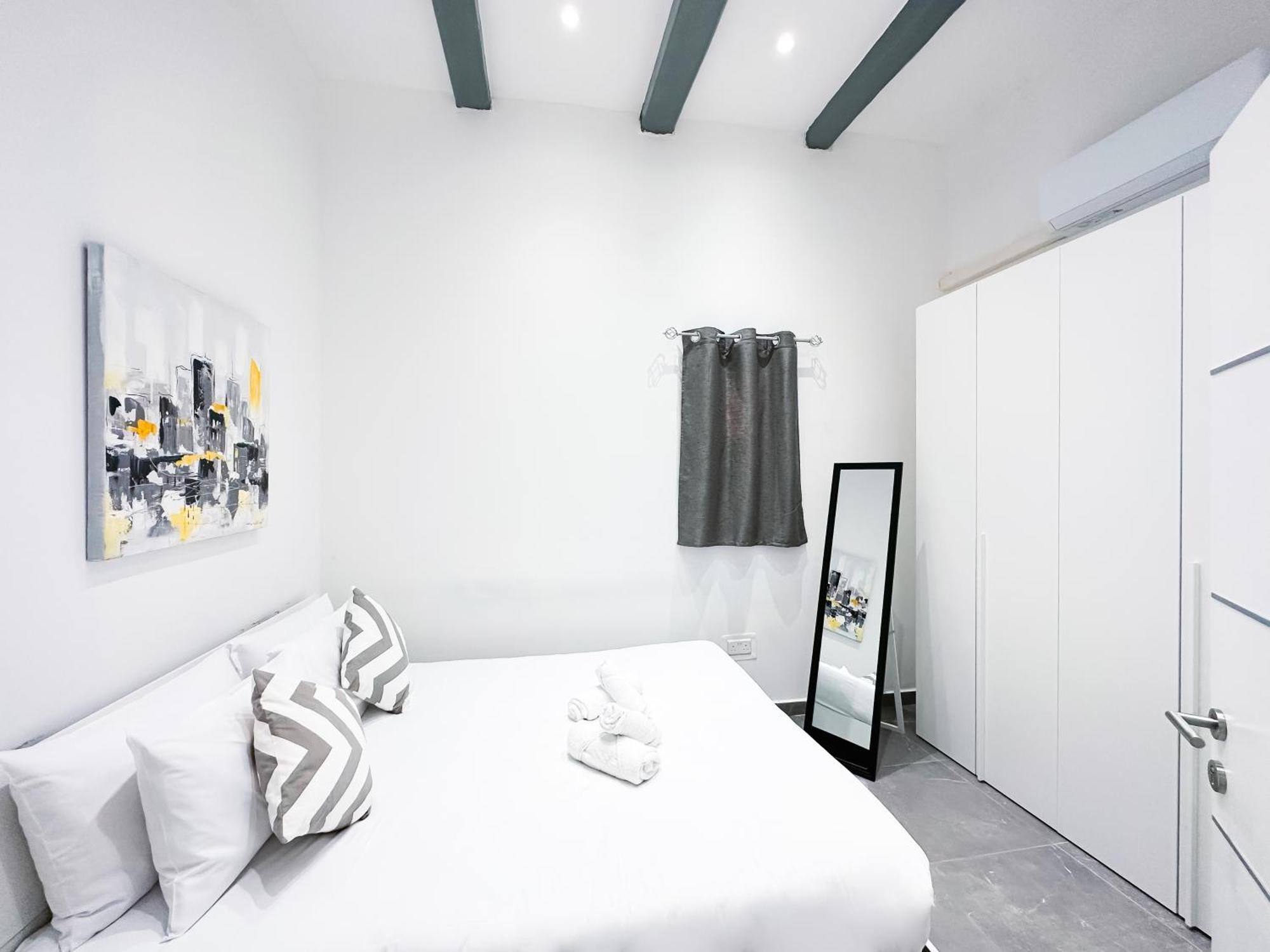 Valletta Waterfront Backyard Flat By Arcobnb Il-Furjana Exteriör bild