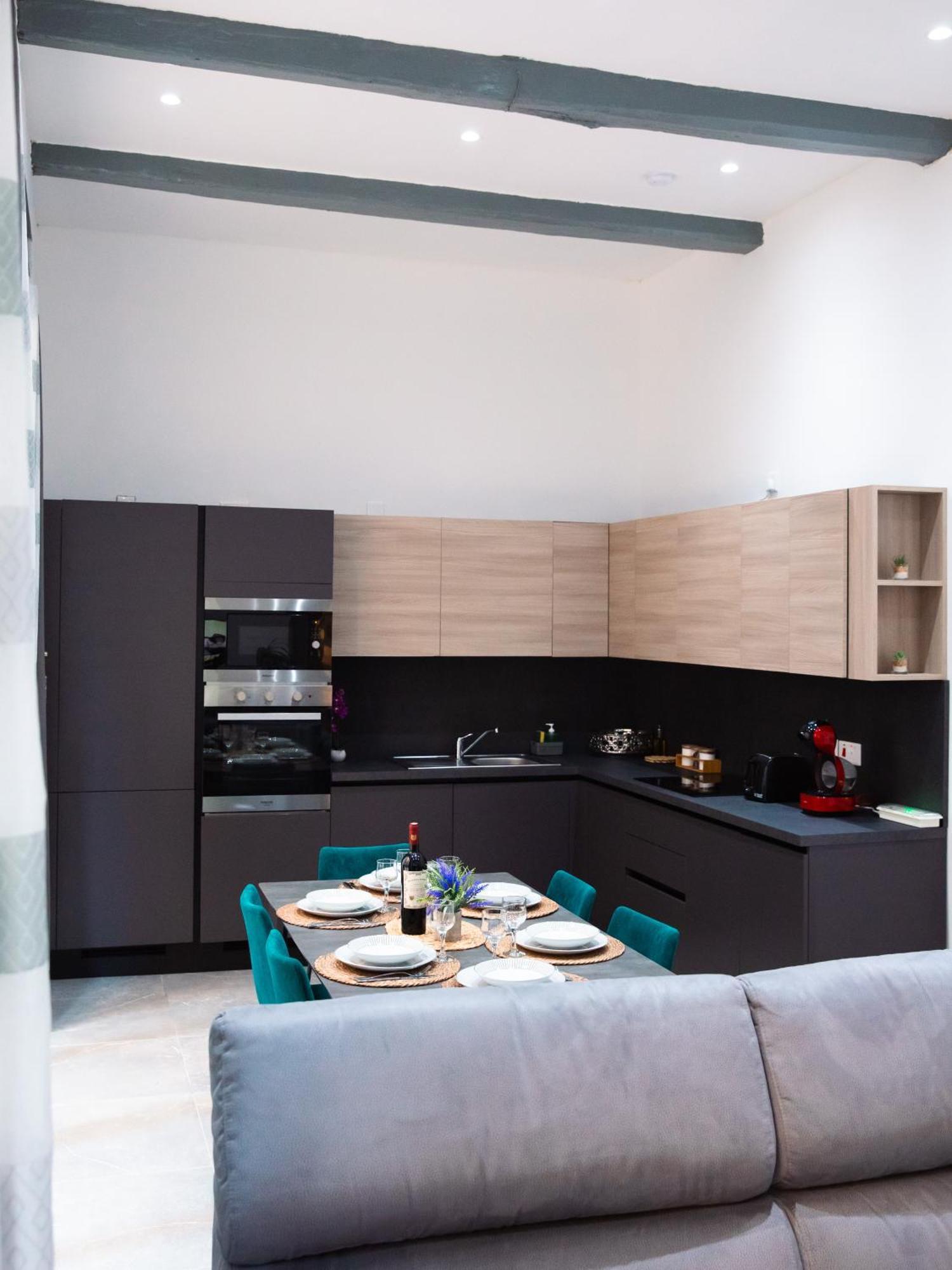 Valletta Waterfront Backyard Flat By Arcobnb Il-Furjana Exteriör bild